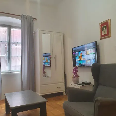 Arco Vecchio Appartement *